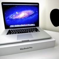 Rent Macbook Pro Mid 2012 screen 15″